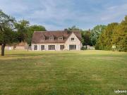 Villa 22 pièces 800 m²