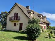 Villa 270 m2 2 logements 6/7 chambres, gite, profession...
