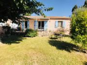 VILLA 2 CHAMBRES JARDIN ET GARAGE VILLA 2 CHAMBRES JARDIN ET GARAGE