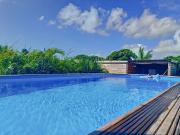 Villa 3 chambres + appartement t3 piscine Saint François