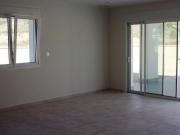 Villa 3 dormitorios con piscina entre mar y montaña en...