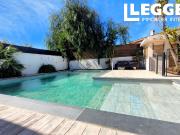 Villa 3 faces avec studio, piscine, sans vis à vis, à 5...