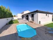 VILLA 3 FACES DE PLAIN PIED TYPE 4 PISCINE JARDIN GARAGE