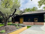 Villa avec piscine en bord de mer