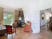 Villa 4 chambres, Nimes Languedoc Roussillon 30900...
