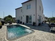 Villa 4 pièces 140 m²