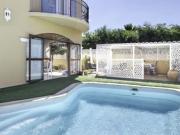 Villa 4 pièces 146 m²