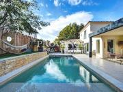 Villa 4 pièces 142 m²