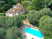 Villa 4 pièces 150 m²