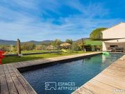 Villa 4 pièces 154 m²