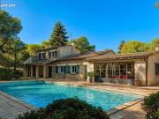 Villa 4 pièces 155 m²