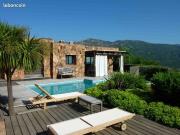 Villa 4 pièces 180 m²