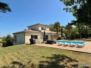 Villa 4 pièces 180 m²
