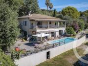 Villa 4 pièces 220 m²