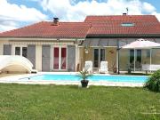 Villa 5 chambres + T2 Villa 5 chambres + T2