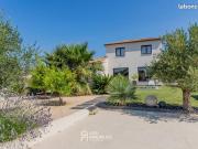 Villa 5 pièces 145 m²