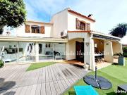 Villa 5 pièces 145 m²