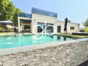 Villa 5 pièces 220 m²