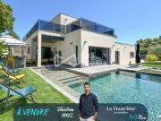 Villa 5 pièces 220 m²