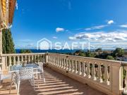 Villa 5 pièces 230 m² Villa 5 pièces 230 m²