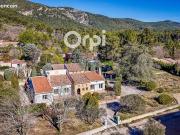 Villa 5 pièces 230 m²