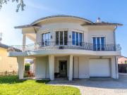 Villa 5 pièces 233 m²