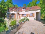 Villa 5 pièces 241 m²