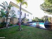 Villa 5 pièces 287 m²