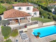 Villa 5 pièces de 155 m2 avec piscine et vue mer