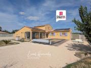 Villa 5 pièces de plain pied 132m² Piscine Garage...