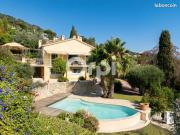 Villa 6 pièces 142 m²