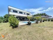 Villa 6 pièces 157 m²