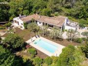 Villa 6 pièces 176 m²