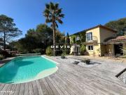 Villa 6 pièces 180 m²