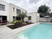 Villa 6 pièces 183 m²