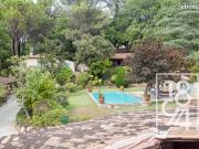 Villa 6 pièces 184 m²