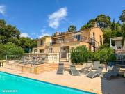 Villa 6 pièces 193 m²