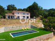 Villa 6 pièces 194 m²
