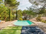 Villa 6 pièces 200 m²