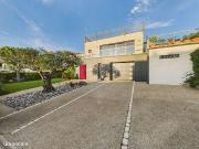 Villa 6 pièces 210 m²