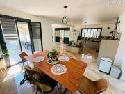 Maison 6 pièces 210 m²