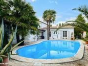 Villa 6 pièces 216 m²