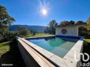 Villa 6 pièces 225 m²