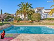 Villa 6 pièces 230 m²