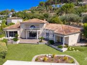 Villa 6 pièces 232 m²