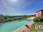 Villa 6 pièces 240 m²