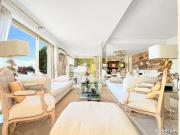 Villa 6 pièces 272 m² Villa 6 pièces 272 m²