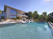 Villa 6 pièces 300 m²