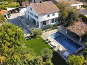 Villa 6 pièces 400 m²
