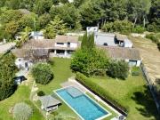 Villa 6 pièces 410 m²